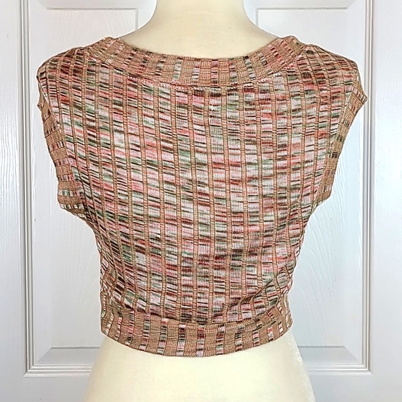 BDG Ribbed Crop Top NWT - Picture 3 of 8